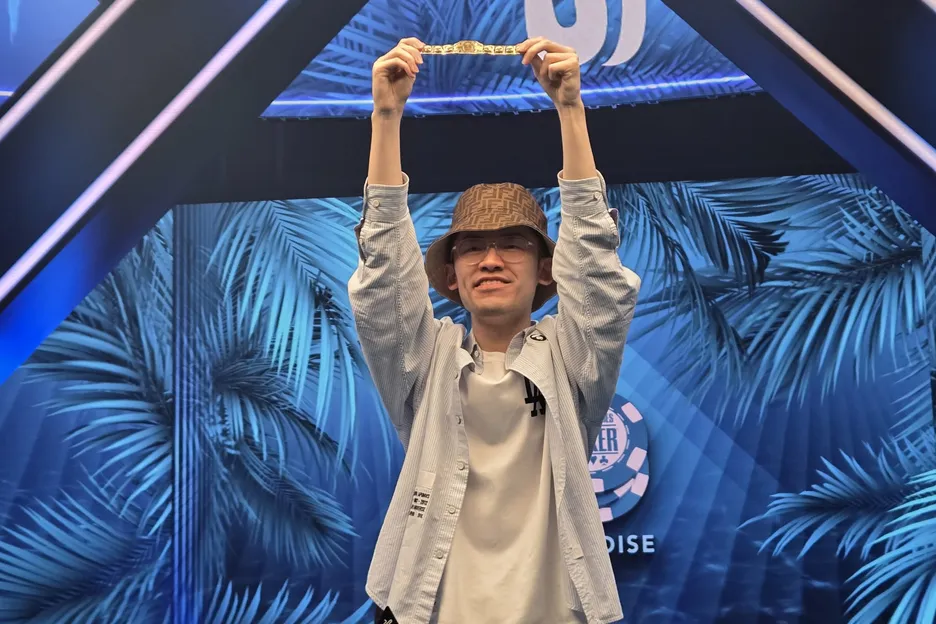 Yinan Zhou wins WSOP Super Main Event